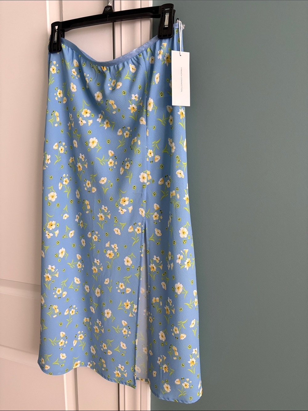 FRENCH CONNECTION SHANTI CREPE SKIRT